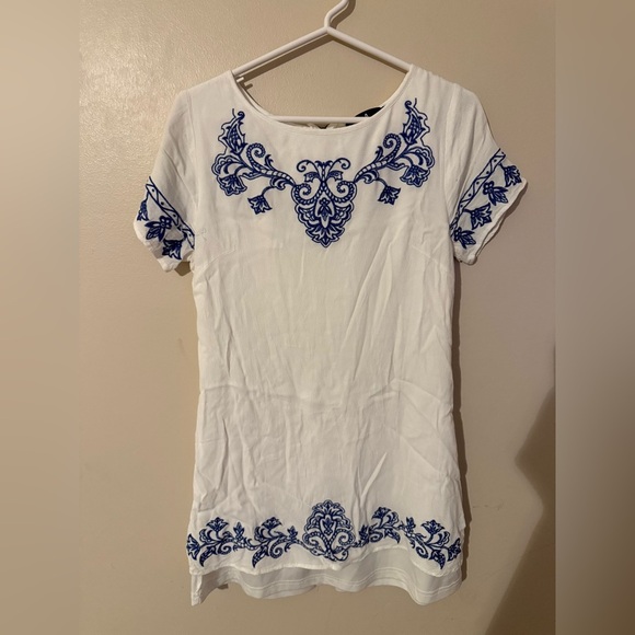 Lulus Tale to Tell Blue and Ivory Embroidered Shift Dress M - Picture 2 of 5